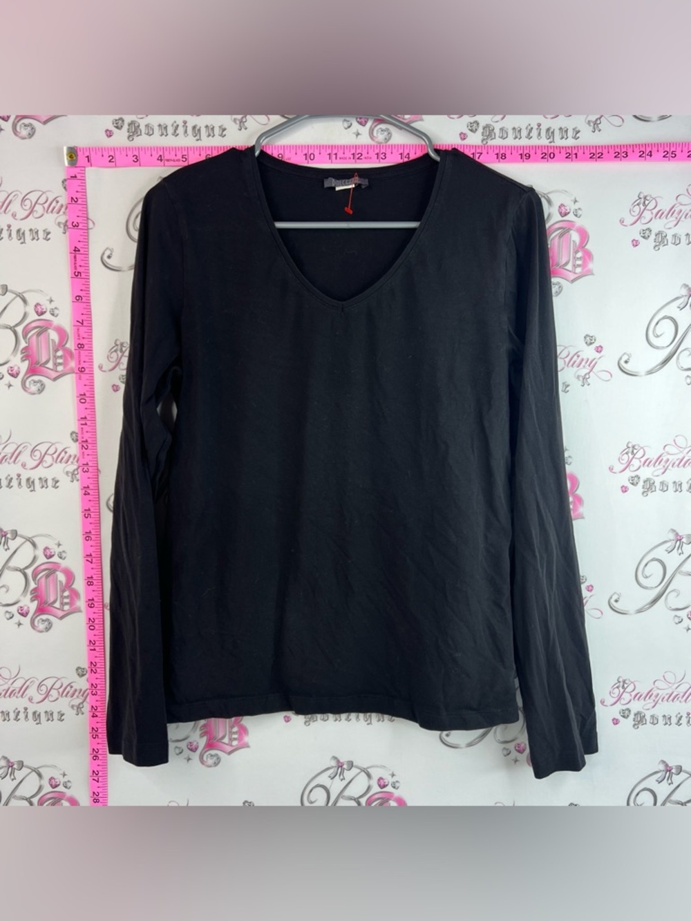 Dolcezza long sleeve shirt stretchy soft Black V-Neck Long Sleeve Tee -